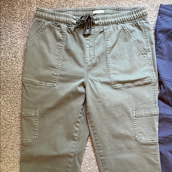 bundle of 2 Maurices Sage green and Blue Ankle Pants - Picture 2 of 6